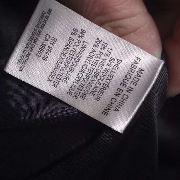 THEORY Charcoal Gray Boucle Cropped Jacket - Picture 3 of 5